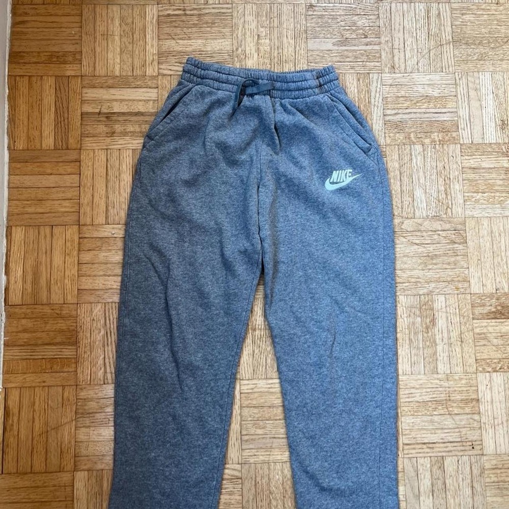 Nike Capri sweatpants